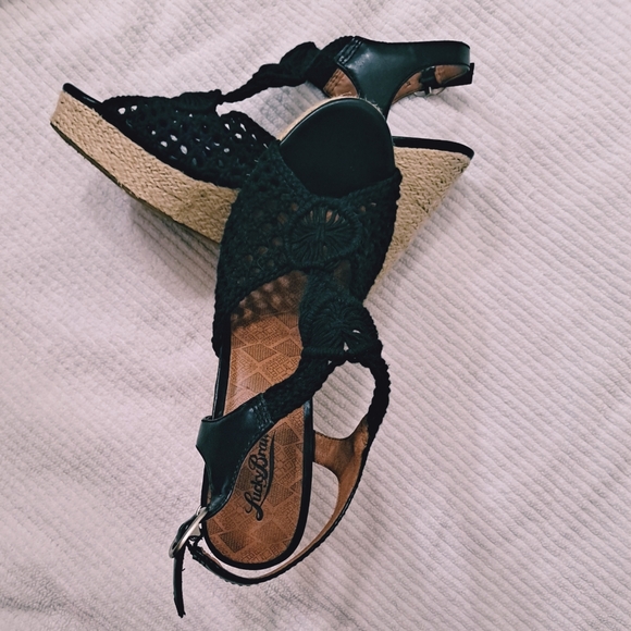 Lucky Brand size 10 open toe wedge heels - Picture 3 of 3